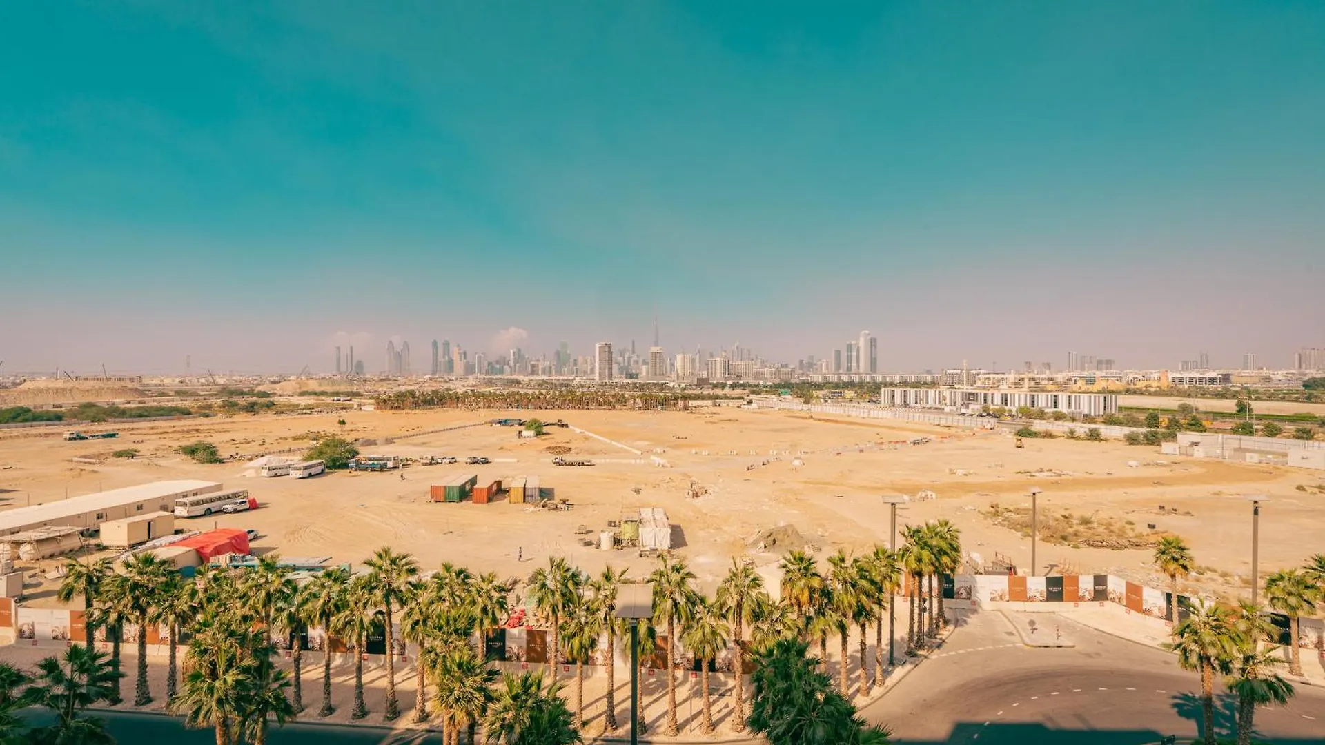 Voyage Studio In Mag City Dubaj Apartmán